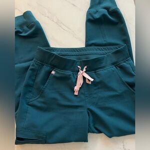 FIGS Zamora Jogger Scrub Pants PETITE Sz S Caribbean Blue